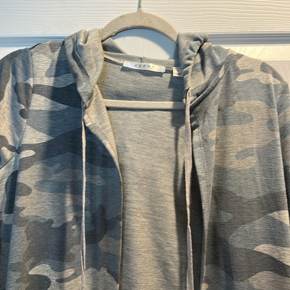 NWT! Cyrus Camo Lightweight French Terry Hooded Long Cardigan Sweatshirt S Robe - Picture 4 of 8